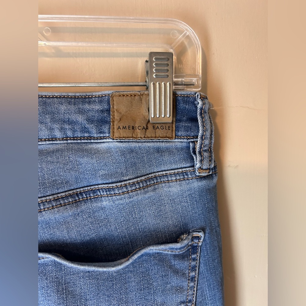 American Eagle Super High-Rise Jegging Medium Wash Skinny Jean Size 4 S - Picture 9 of 16